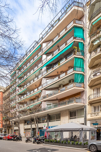 Plus de détails pour Carrer De Tamarit, Barcelona - Logement à vendre