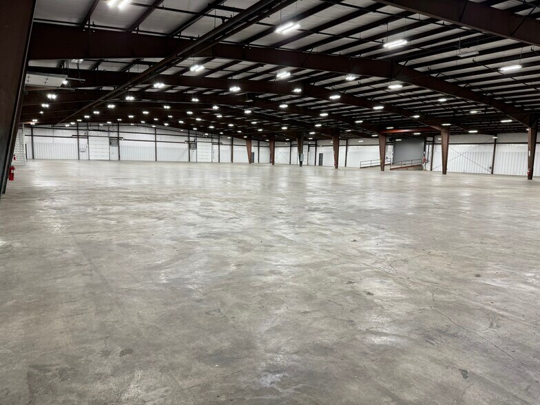 100 G St, Smyrna, TN à louer - Photo de l’immeuble – Image 2 sur 9