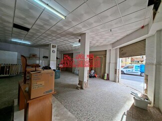 Plus de détails pour Local commercial à vendre