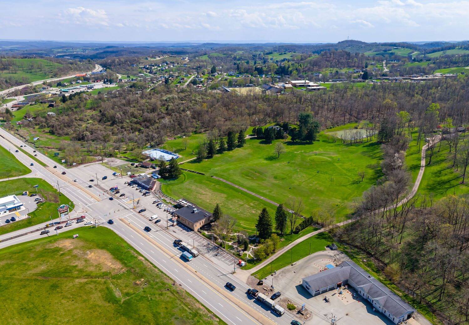 210 Bills Lane, Belle Vernon, PA à vendre Photo principale– Image 1 sur 10