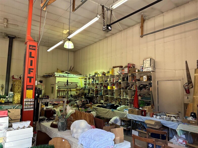 208 210 214 Fourth South ave, Lincoln, MT à vendre - Photo de l’immeuble – Image 2 sur 8