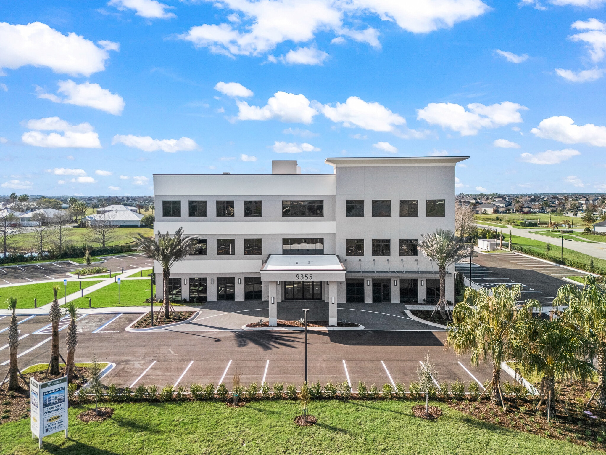 9355 N. Wickham Rd., Melbourne, FL à louer Photo principale– Image 1 sur 9