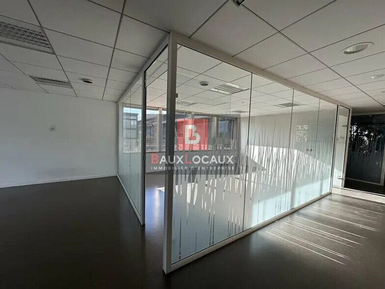 Bureau dans Avignon à louer - Photo intérieure – Image 2 sur 8
