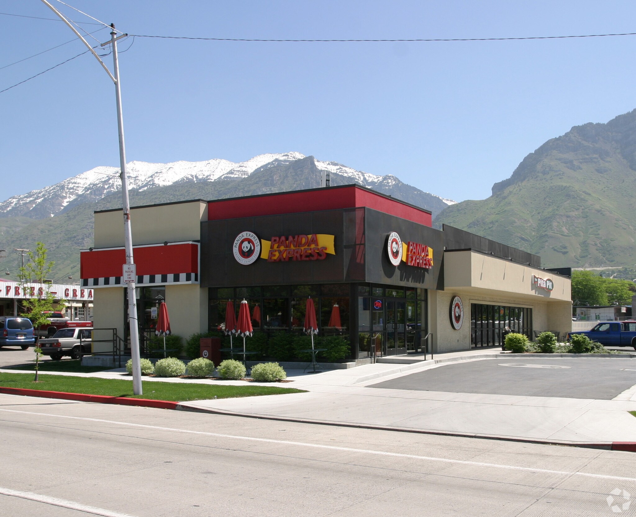 1240 N University Ave, Provo, UT à louer Photo principale– Image 1 sur 3