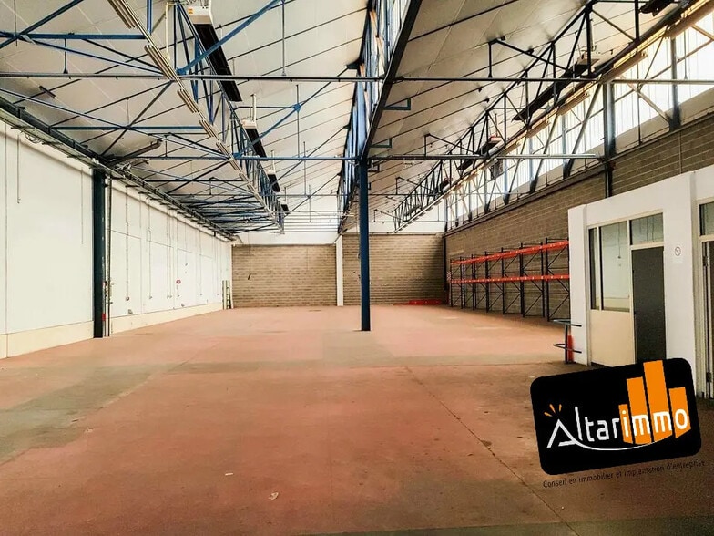 Local d’activités dans Chartres à louer - Photo intérieure – Image 1 sur 5