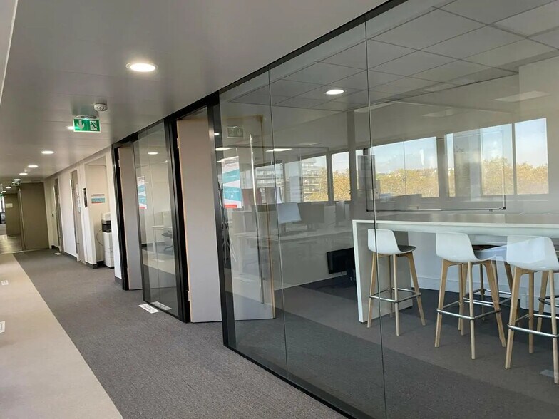 58 Boulevard Gouvion-Saint-Cyr, Paris à louer - Photo intérieure – Image 2 sur 14