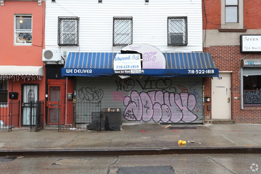 726 Myrtle Ave, Brooklyn, NY à vendre - Photo de l’immeuble – Image 3 sur 5