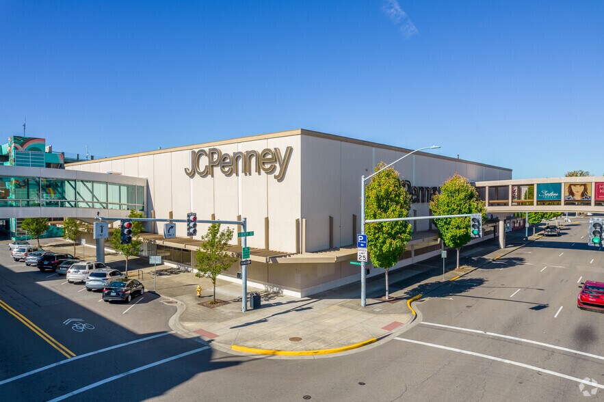 305 Liberty St NE, Salem, OR à louer - Photo principale – Image 1 sur 7