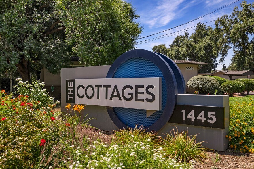 1445 W 3rd St, Chico, CA à vendre - Photo de l’immeuble – Image 2 sur 33