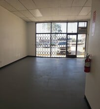 4555-4557 E 3rd St, Los Angeles, CA à louer Photo intérieure– Image 2 sur 4