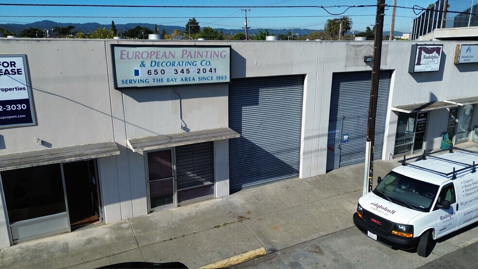 153-175 N Amphlett Blvd, San Mateo, CA à louer - Photo de l’immeuble – Image 3 sur 28