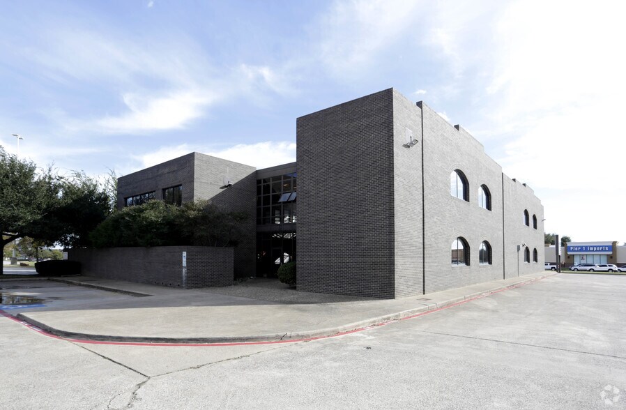 4900 Overton Ridge Blvd, Fort Worth, TX à louer - Photo de l’immeuble – Image 2 sur 3