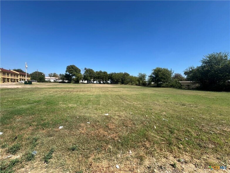 801 E Veterans Memorial Blvd, Killeen, TX à vendre - Photo de l’immeuble – Image 3 sur 7