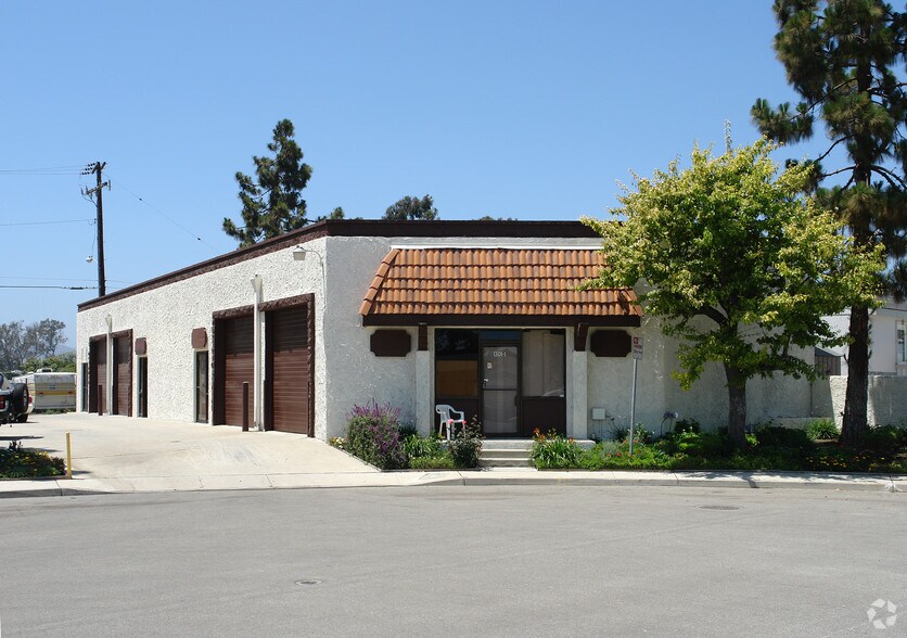 1301 Tower Sq, Ventura, CA à louer - Photo principale – Image 1 sur 6