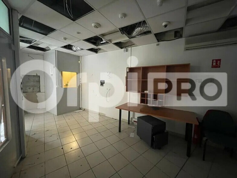 Local commercial dans Villefranche-sur-Saône à louer - Photo intérieure – Image 2 sur 5