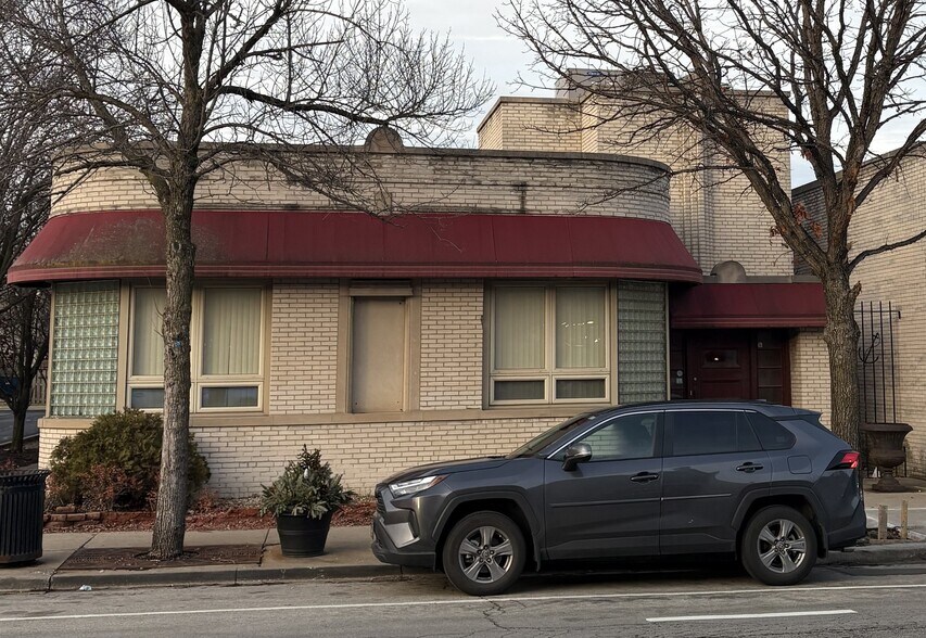 1912 W 103rd St, Chicago, IL à louer - Photo de l’immeuble – Image 1 sur 3