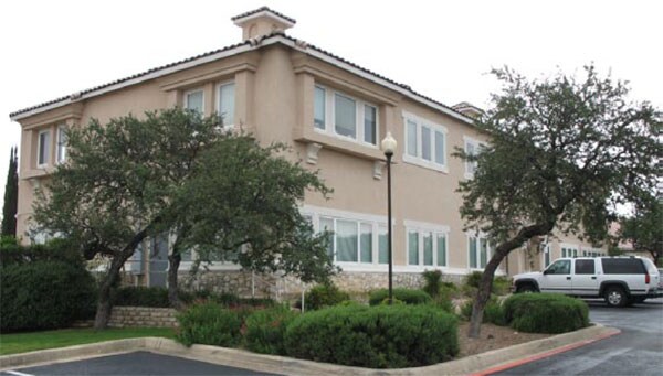 19230 Stonehue, San Antonio, TX à louer - Photo de l’immeuble – Image 3 sur 10