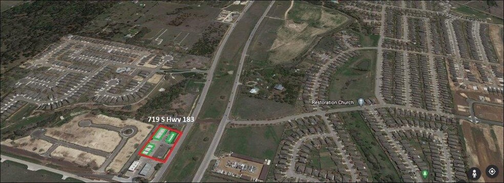 719 S Hwy 183, Liberty Hill, TX à louer - Photo de l’immeuble – Image 3 sur 14