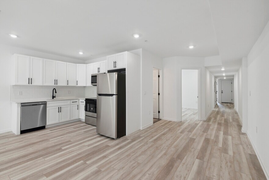 890 N 42nd St, Philadelphia, PA à vendre - Photo de l’immeuble – Image 2 sur 34