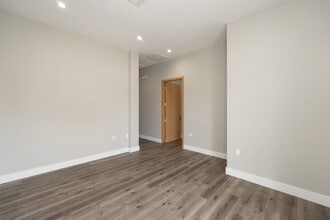 8525 N Sam Houston Pkwy E, Humble, TX à louer Photo intérieure– Image 2 sur 19