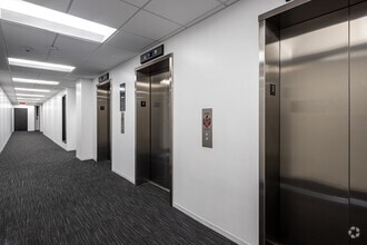 2150 Towne Centre Pl, Anaheim, CA à louer Photo intérieure– Image 1 sur 5