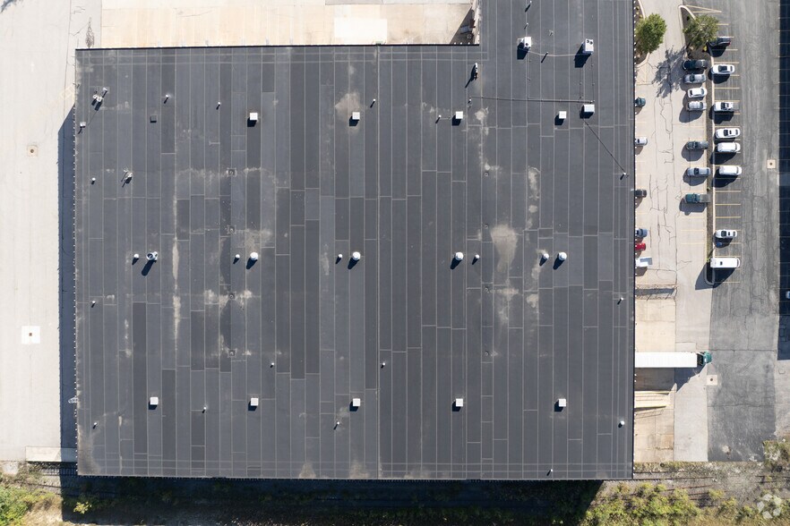 5370 Naiman Pky, Solon, OH à louer - Aérien – Image 3 sur 5