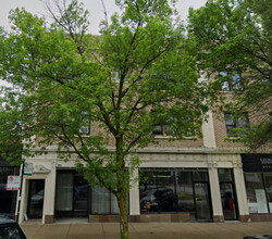 7151 N Neva Ave, Chicago, IL à louer Photo de l’immeuble– Image 1 sur 7