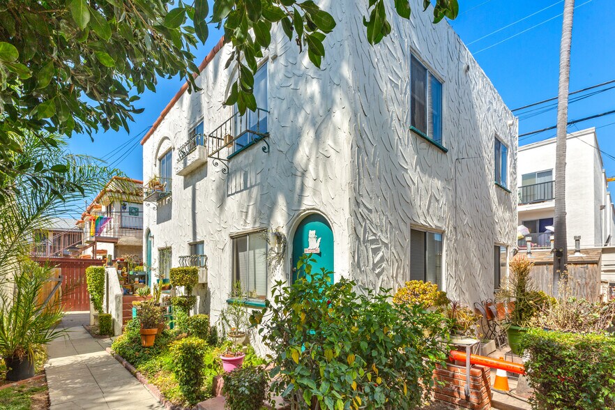 3749 4th Ave, San Diego, CA à vendre - Photo de l’immeuble – Image 3 sur 5