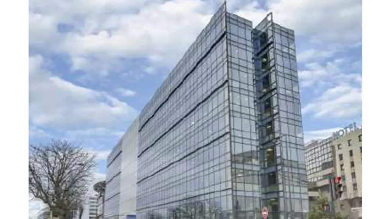 Bureau dans Ivry-sur-Seine à louer Photo de l’immeuble– Image 1 sur 2