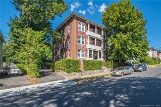 Plus de détails pour 194-196 Curtis St, New Britain, CT - Logement à vendre