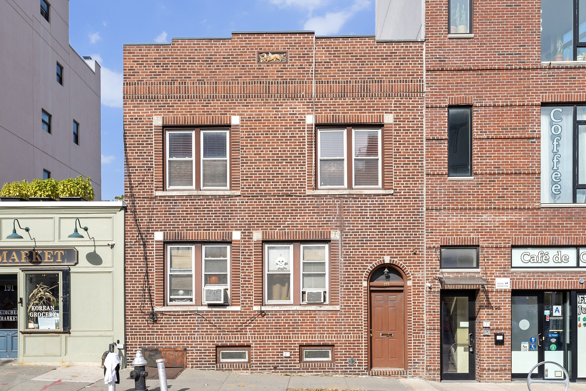193 Greenpoint Ave, Brooklyn, NY à vendre Photo de l’immeuble– Image 1 sur 7