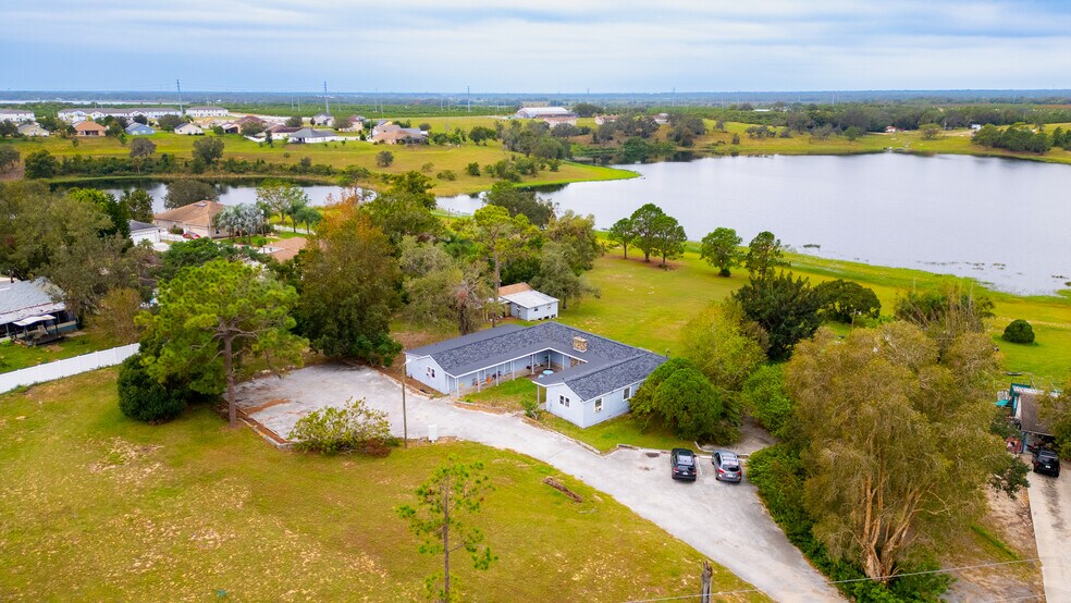 1210 State Road 17, Dundee, FL à vendre - Photo de l’immeuble – Image 1 sur 10