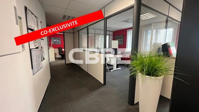 Plus de détails pour Bureau à vendre