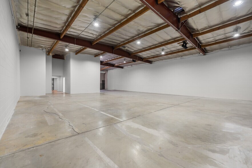 1507 Essex St, Los Angeles, CA à louer - Photo intérieure – Image 2 sur 32