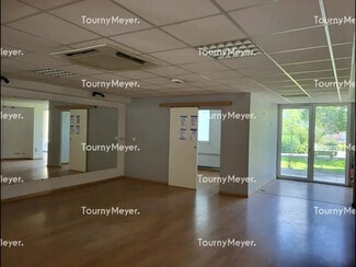 Plus de détails pour Bureau à louer