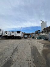 517 Barretto St, Bronx, NY à louer Photo de l’immeuble– Image 1 sur 14