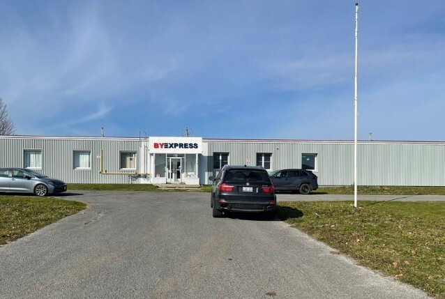 173 Kenyon St W, Alexandria, ON à vendre - Photo principale – Image 1 sur 6