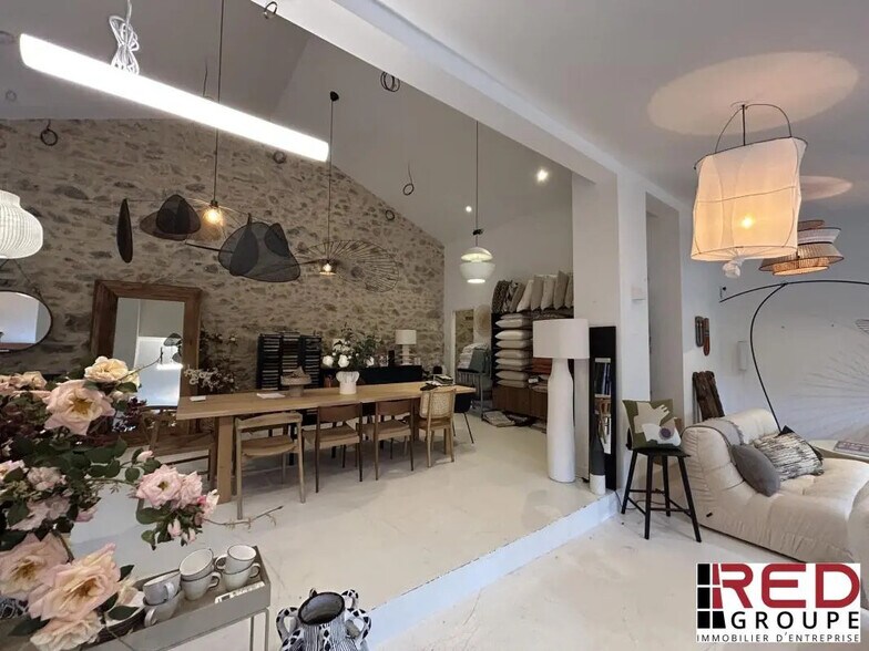 Bureau dans Aix-en-Provence à louer - Photo de l’immeuble – Image 1 sur 5