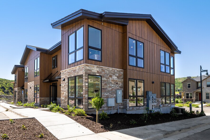 1076 W Wasatch Spring Rd, Hideout, UT à louer - Photo de l’immeuble – Image 3 sur 4