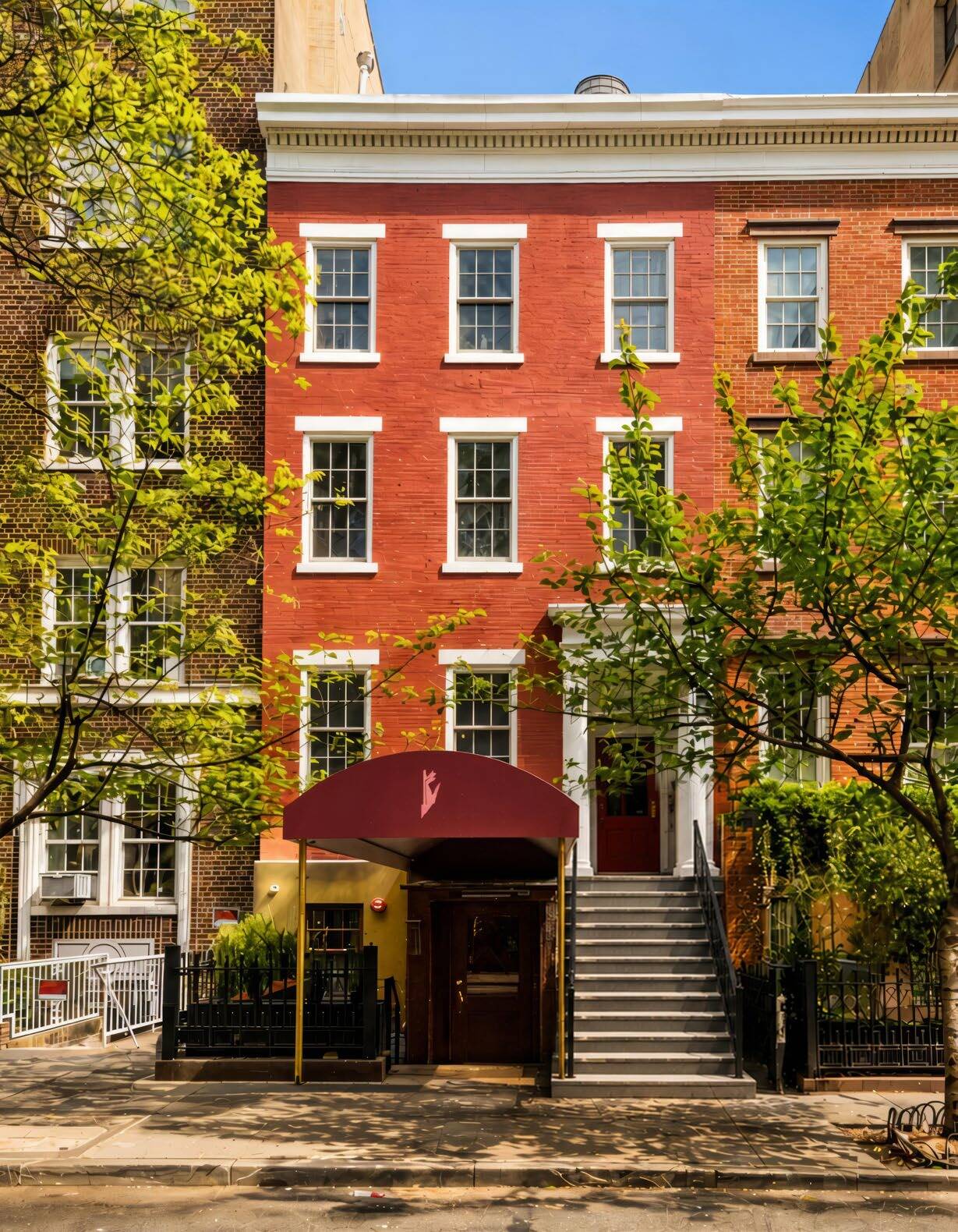 113 W 13th St, New York, NY à vendre Photo de l’immeuble– Image 1 sur 13