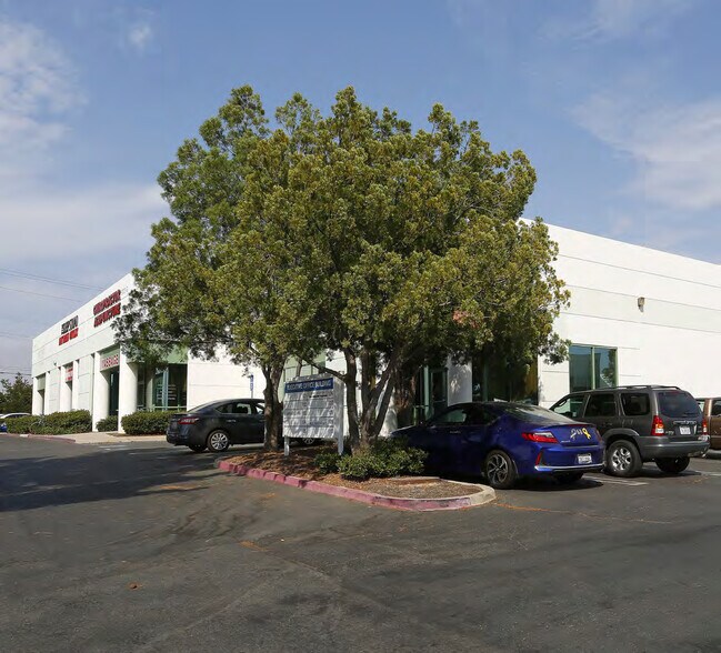 600 Central Ave, Lake Elsinore, CA à vendre - Photo de l’immeuble – Image 2 sur 3