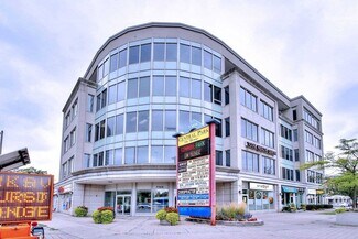Plus de détails pour 7368 Yonge St, Vaughan, ON - Bureau à vendre