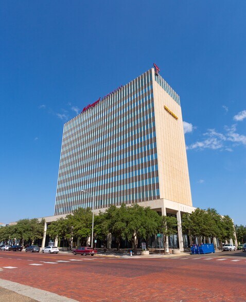 1500 Broadway St, Lubbock, TX à louer - Photo de l’immeuble – Image 2 sur 16