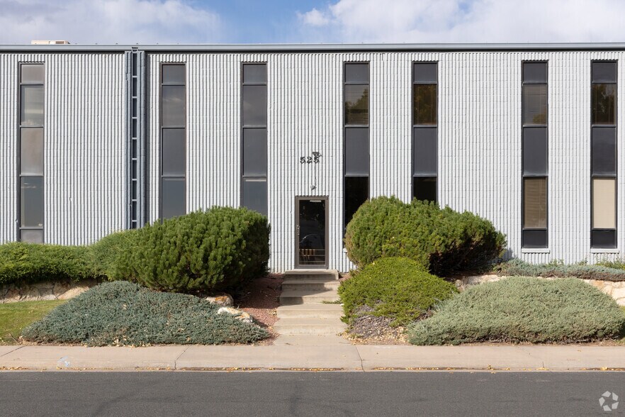 525 Burbank St, Broomfield, CO à louer - Photo de l’immeuble – Image 2 sur 29