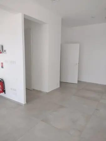 Local d’activités dans Canet-en-Roussillon à louer - Photo intérieure – Image 3 sur 4