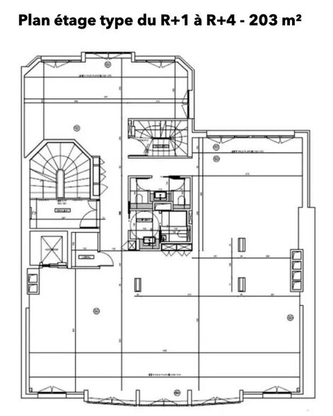 Bureau dans Paris à louer - Photo de l’immeuble – Image 2 sur 17