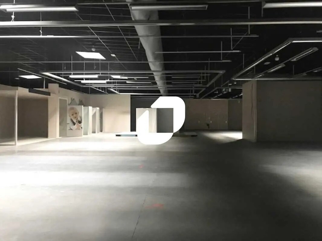 Local commercial dans Biganos à vendre Photo de l’immeuble– Image 1 sur 8