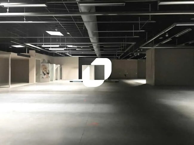 Plus de détails pour Local commercial à vendre