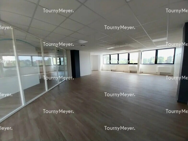Bureau dans Toulouse à louer - Photo de l’immeuble – Image 2 sur 12