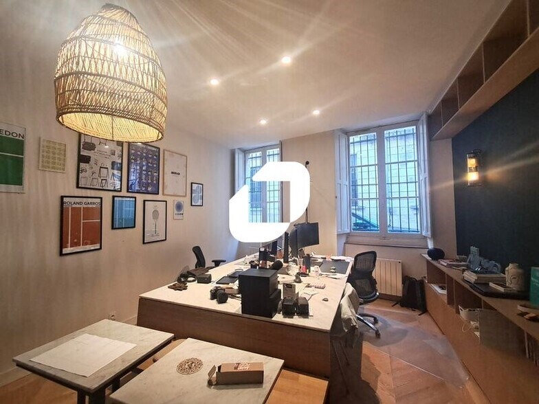 Bureau dans Bordeaux à louer - Photo intérieure – Image 1 sur 5